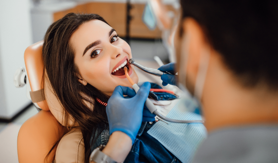 Implantes Dentales: Una Solución Duradera para Recuperar tu Sonrisa